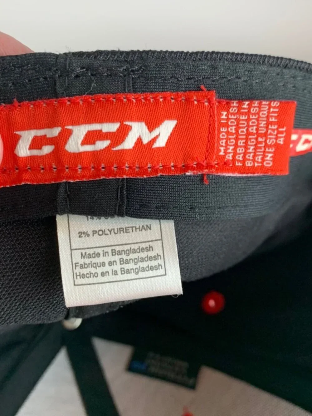 CCM Jetspeed Black Red Stretch Fitted Hat Mens One Size